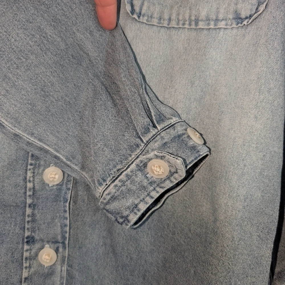 Democracy Denim Style Button-Up Shirt - Picture 3 of 4